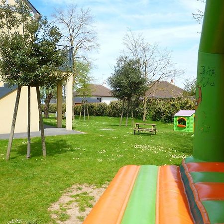Residence Le Bois Flotte Merville-Franceville-Plage Εξωτερικό φωτογραφία
